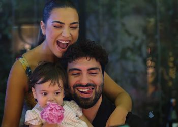 E papritur, Sara Hoxha kujton kohёn me Ledri Vulёn?