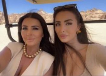 Harrojeni Albёn! Nёna e saj mori gjithё vёmendjen nga pushimet nё Meksikё (VIDEO)