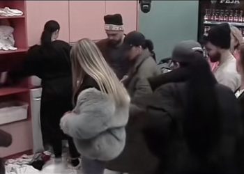 “Na e shpifët!”- banorët e BBV neveriten nga mbathjet me perioda të hedhura përtokë