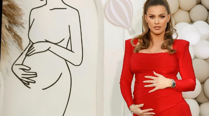 Zbulohet pa dashje gjinia e foshnjës që po pret Olta Gixhari