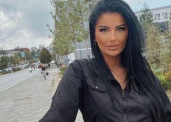 Disa vetura e shtëpi luksoze, nusja e Goldit tregon luksin që po jetojnë