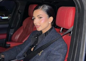 Agnesa Vuthaj merrë dhuratën romantike në qytetin e dashurisë