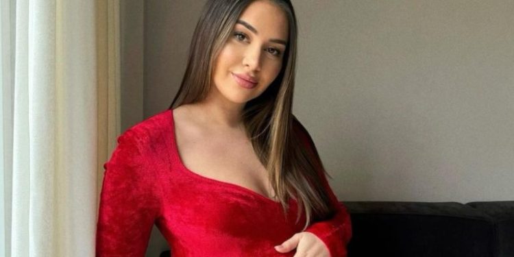 Upss! Kiara bën gabimin e papritur por e fshin postimin menjëherë (Foto)