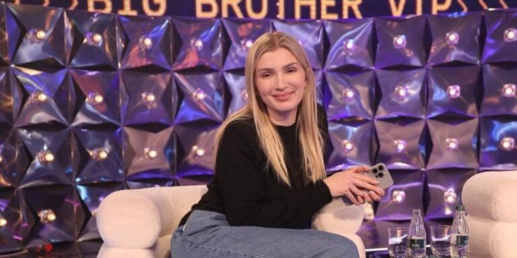 Trashëgimtarja e Top Channel aspak e kënaqur me banorët e BBVA, ja si ironizoi me ta