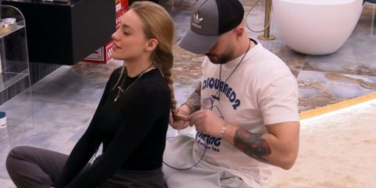 Çudit ish-banorja e BBV: “Heidi po luan me ndjenjat e Romeos”