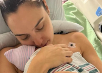 Aktorja e njohur, nënë për herë të katërt