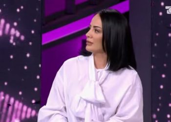 E çuditshme, Sara i betohet live Bardhit, tregon arsyen!