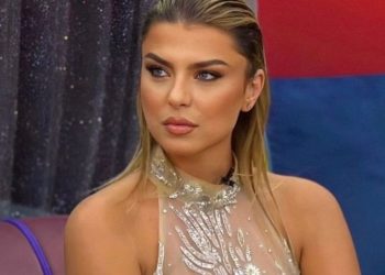 “Mamin e zhgënjeva” Rike rrëfen pengun pas ndarjes nga i dashuri