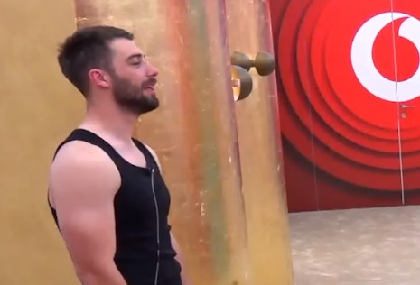 “Lideri i leshit dhe i pambukut”/ Juli debaton me Meritonin