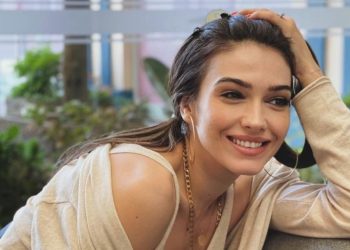 Jonida Vokshi publikon fotografi me burrin e saj: Kërkoj ndjesë për pamjet intime