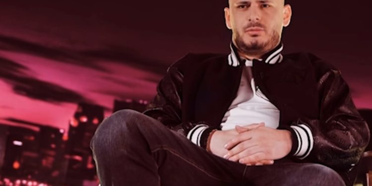 Pjesë e programit/ Ky etiketim i Ferma VIP për Dijonis Bibën nxit reagime të shumta!