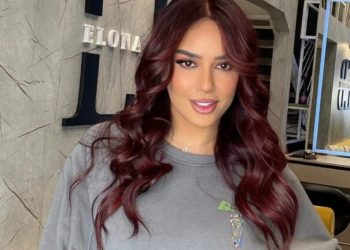 E kopjuan të gjitha vajza shqiptare me flokët e kuqe, Bora vendos ta ndryshojë ngjyrën