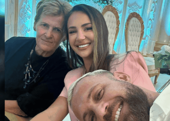 Foto/ Nëna e Luizit feston ditëlindjen, ja urimi i veçantë i çiftit