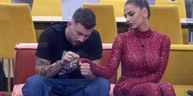 Upss! Beatrix ironizon Romeon dhe Heidin, shkak Donaldi!