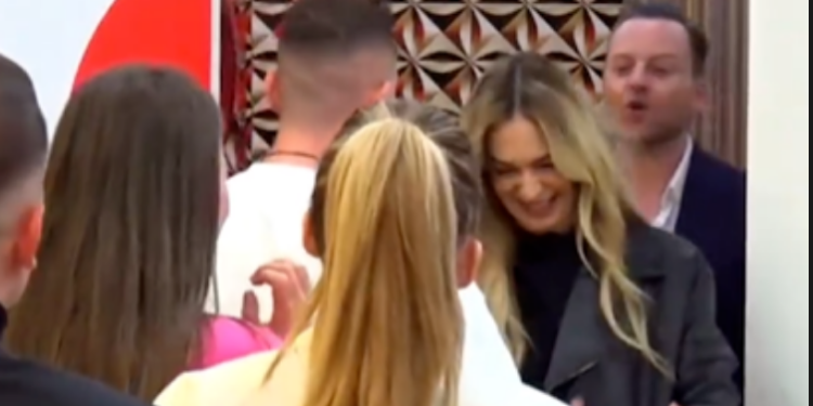 Ledioni dhe opinionistët futen në shtëpinë e “BBV”, ja si reaguan banorët