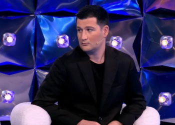 Produksioni ndërhynë edhe në fytyrën e Arbër Hajdarit