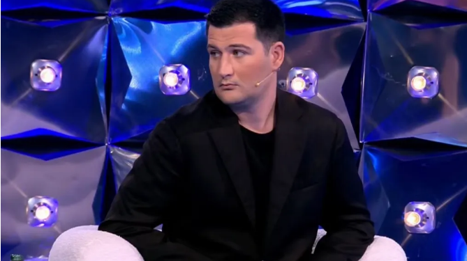 Produksioni ndërhynë edhe në fytyrën e Arbër Hajdarit