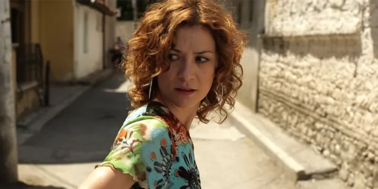 Egla Ceno qenka e izoluar larg banorëve të tjerë, mund të rikthehet në BBV!