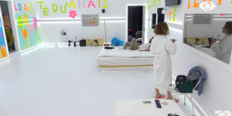 “Le nam me ato c*ca jashtë”/ Egla debaton me Ilnisën dhe Meritonin