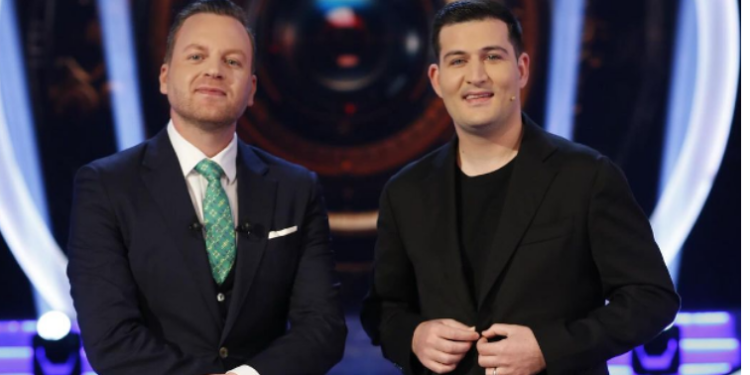 Ledion Liço thumbon hapur Arbër Hajdarin