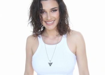 Ndodh në “Ferma VIP”, fermerja godet me shishe Elsa Lilën