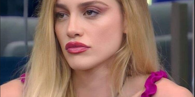 Heidi ‘shkrihet’ së qeshuri me komentin në ‘Big Love’