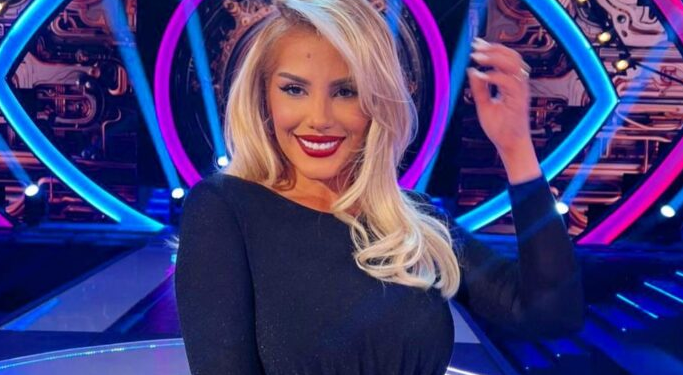 Ilnisa, tjetër njeri para ndërhyrjeve në fytyrë (Foto)