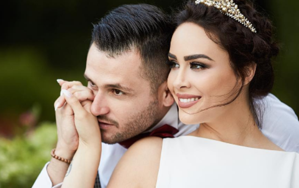 Zbulohet e vërteta? Xhensila Myrtezaj shtron kërkesën për t’u divorcuar nga Bes Kallaku – akuza të rënda