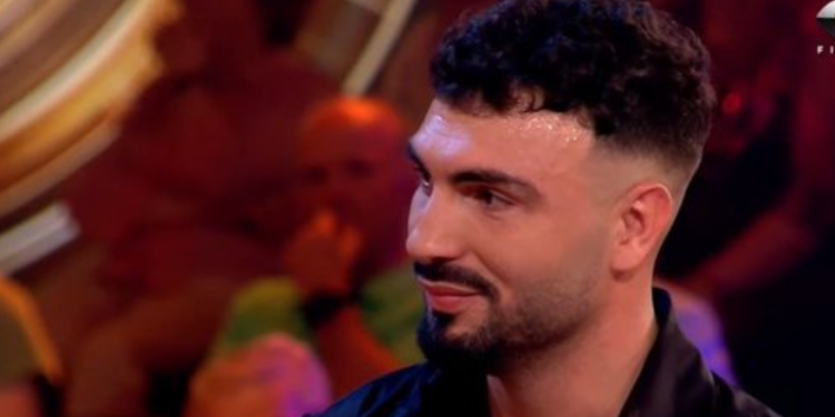 Ledri konfirmon ndarjen nga Sara? Ledjoni: Sjell 30 goca në skenë