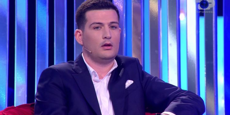 Ç’ndodhi? Ndjekësit shpërthejnë në komente ndaj Arbër Hajdarit