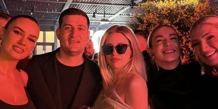 Përplasje me produksionin? Dy kunatat në festë, mungojnë vëllezërit Veshaj