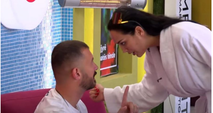 “Romeo e ka fiksim Erjolën dhe i ka dërguar mesazhe kur kanë qenë jashtë”/ Graciano plas deklaratën bombë