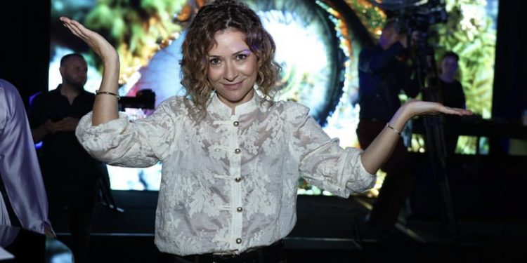 Zbulohet lista e ish banorëve të BB Vip Albania 3 me të cilët komunikon Egla Ceno