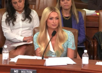 Aktorja e famshme trondit me dëshminë e saj në Kongresin Amerikan, tregon se si u abuzua seksualisht