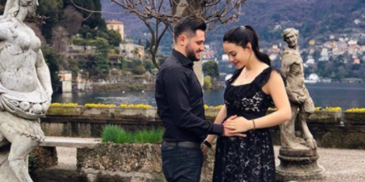 Pas ndarjes me Besin, ky është personi që Xhensila e falenderon se i qëndroi pran në kohë të vështira