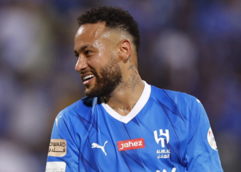 Pasi e tradhtoi disa herë, Neymar ribashkohet me ish-partneren disa ditë pasi u bë baba me një modele tjetër