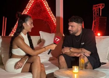 Ledri ‘ngacmon’ Alben, e pyet çka je në horoskop