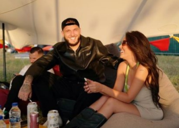 Lotina dhe Mozzik shfaqen më të dashuruar se kurrë, dedikimet romantike s’mungojnë