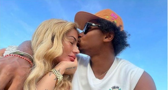 Loredana dhe Karim Adeyemi vijnë në Shqipëri – publikojnë pamje nga apartamenti luksoz i Noizyt