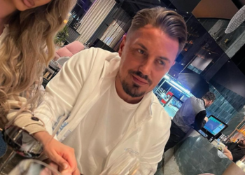 U përfol se Blero u ribashkua me “bebin”, reagon për herë të parë këngëtari