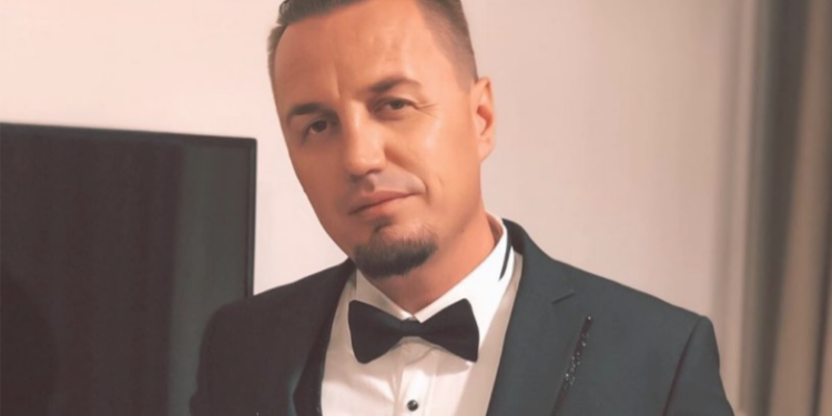 Blero i kërkon falje ish-partneres dhe i bën thirrje publikisht: Beba ime kthehu…