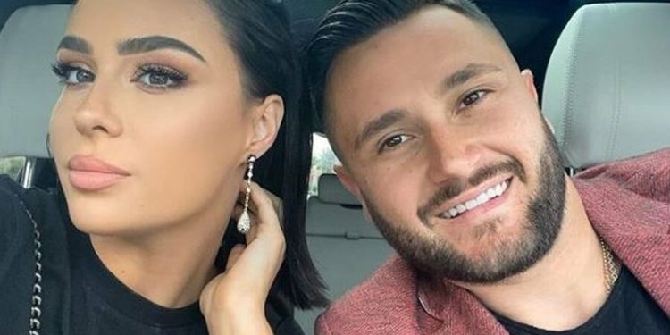 Xhensila Myrtezaj dhe Bes Kallaku rikthehen së bashku? Ja fotot që po trazojnë rrjetin