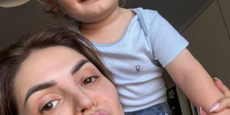 Fifi ndan mesazhin prekës për djalin e saj: “Kam rilindur me ty”