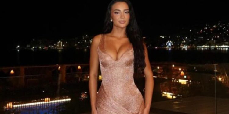 Alba Vukaj mahnit me fustanin e saj të kuq në foton më të fundit!