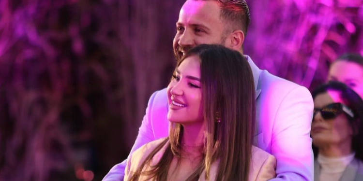 Kiara postoi foto me Lunën, por vëmendjen e merr komenti i Luizit: Çfarë shërben…