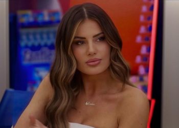 Çudit Valbona: “Dua të zhvishem, të fle me 3 persona dhe…”