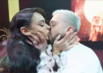 Egli dhe Gjesti e nisin Primen me një puthje në buzë! (Video)