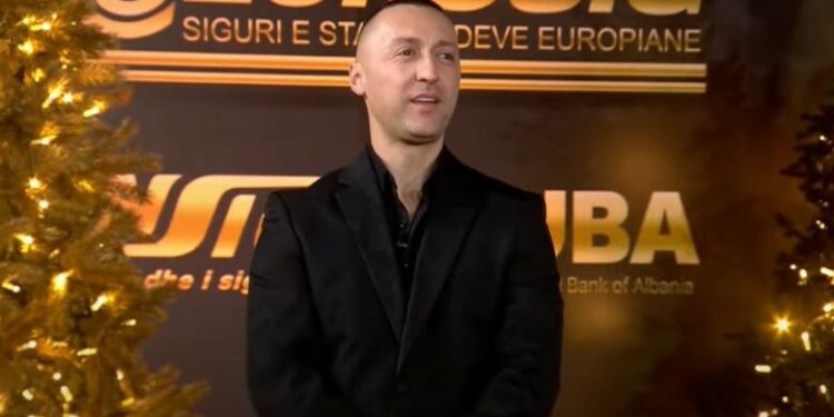 Momente prekëse në BBVIP – G Bani lë shtëpinë për shkak të sëmundjes së nënës, udhëton menjëherë drejt Londrës