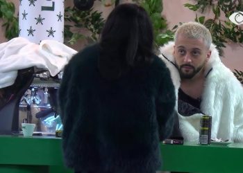 “Nuk mund të të mbrojë ai që të ka vrarë” – Egli e thumbon keq Gjestin