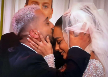 Momenti kur Gjesti dhe Egli i thonë ”PO” njëri tjetrit (VIDEO)